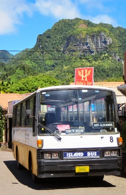 Cook Islands side trip from New Zealand: bus in Rarotonga